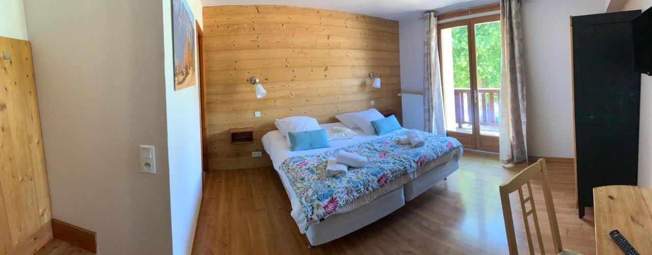 L'Escale En Ubaye Bed & Breakfast Saint-Pons  Ngoại thất bức ảnh