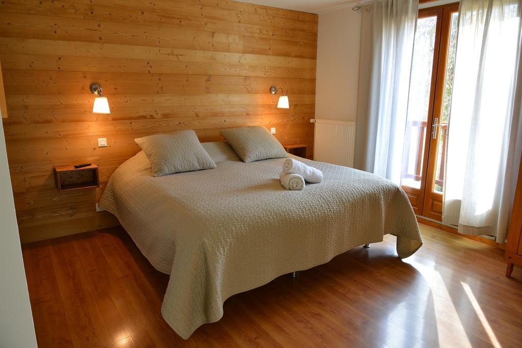 L'Escale En Ubaye Bed & Breakfast Saint-Pons  Ngoại thất bức ảnh